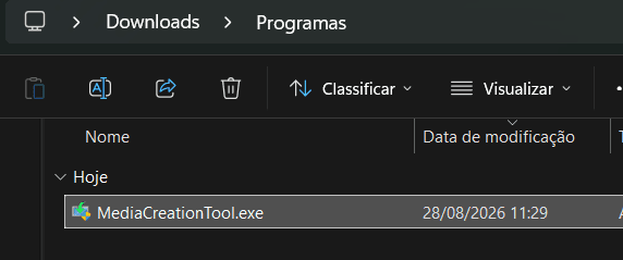 MediaCreationTool.exe na pasta de downloads